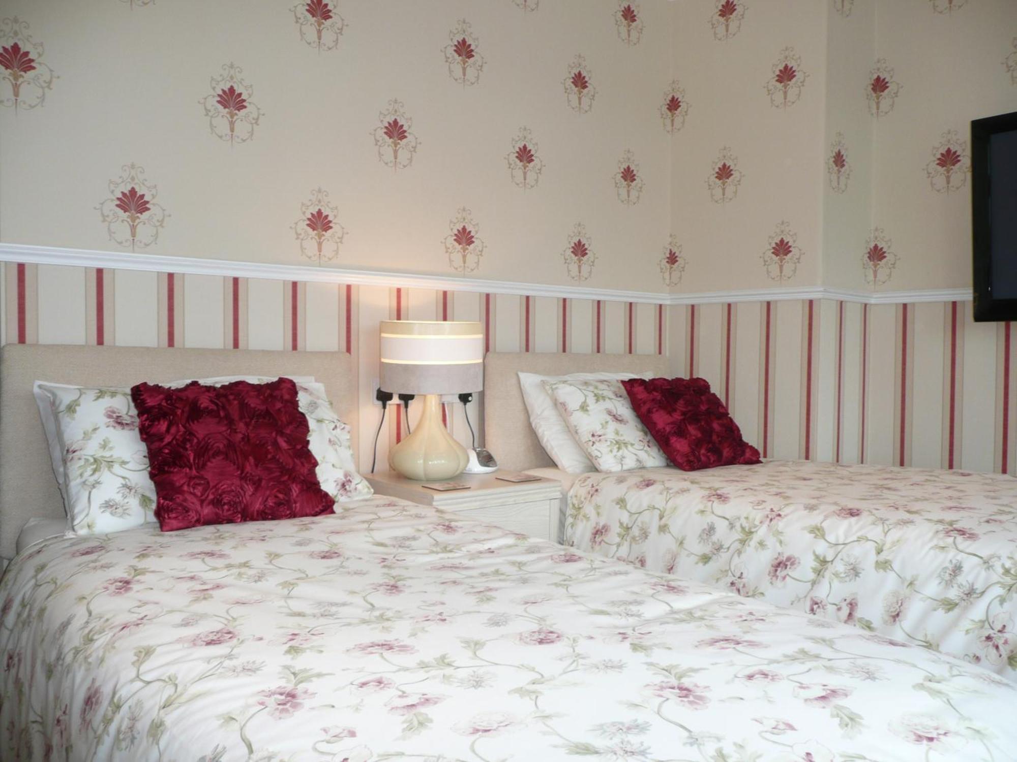 Cherry Blossom Guest House Whitby Exterior photo